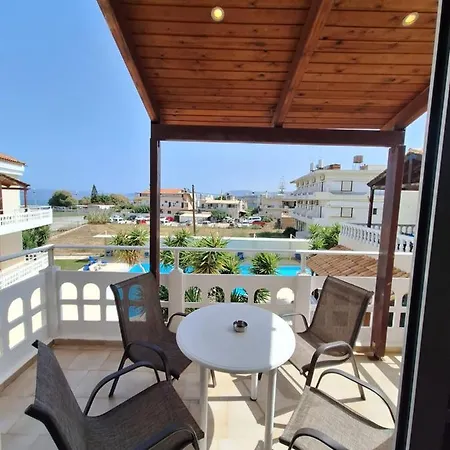 Agia Marina Perla Beach מראה חיצוני תמונה