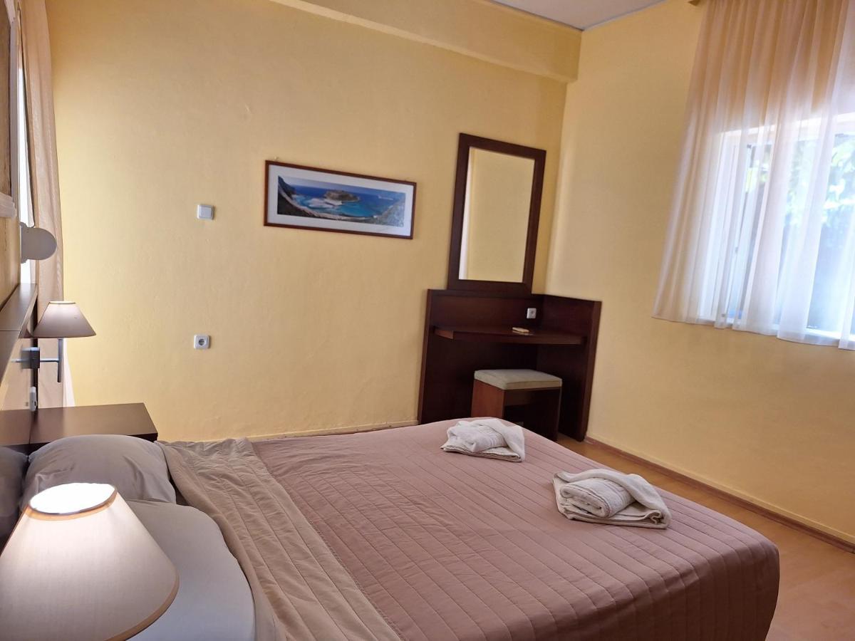 Aparthotel Perla Agia Marina (Crete)