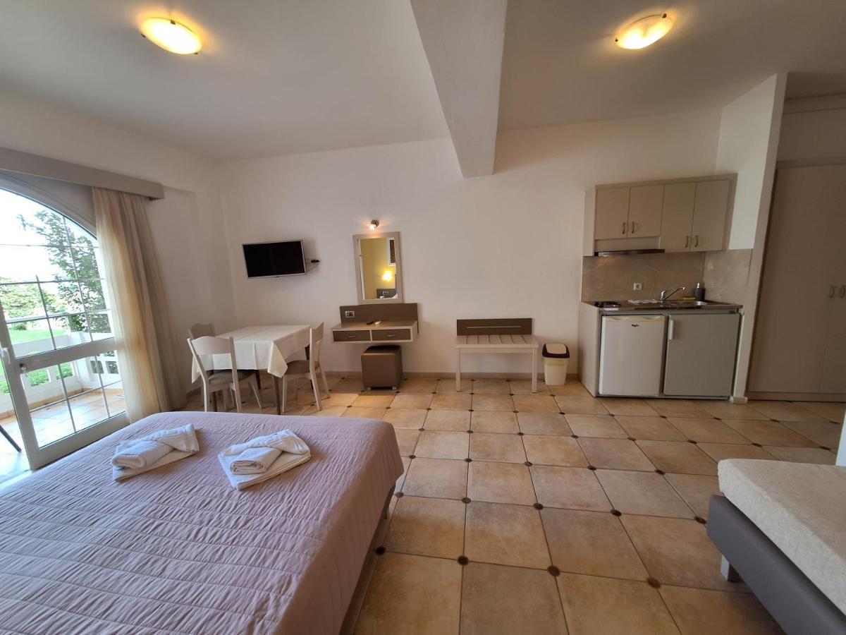 Perla Aparthotel