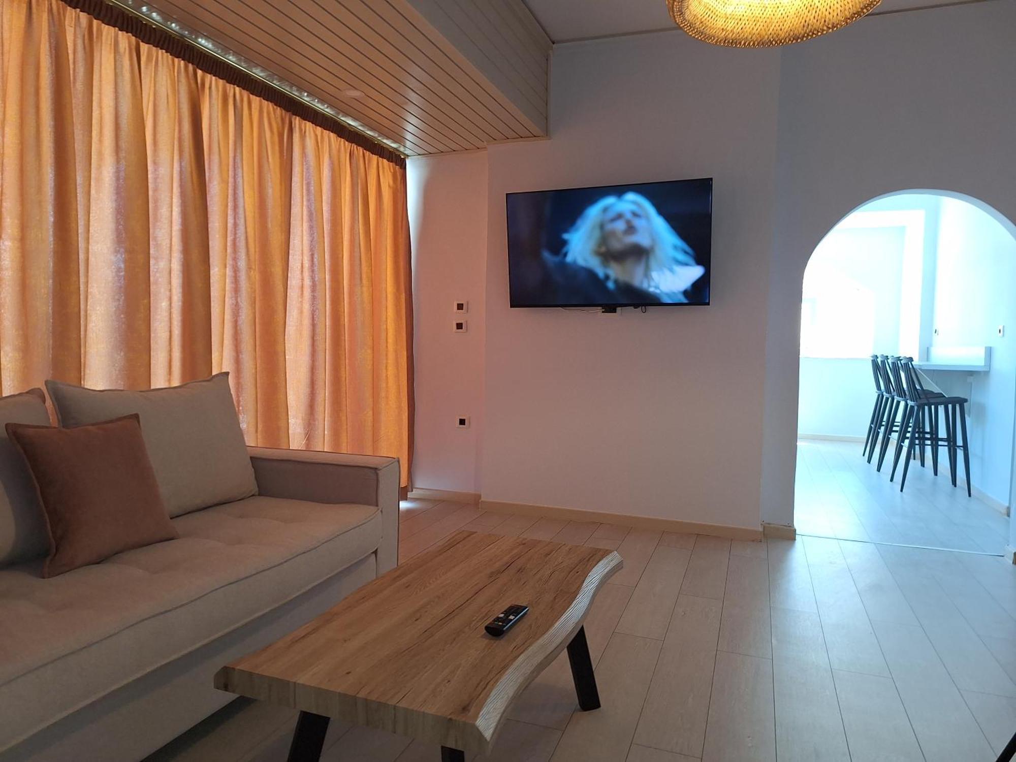 Aparthotel Perla Agia Marina (Crete)